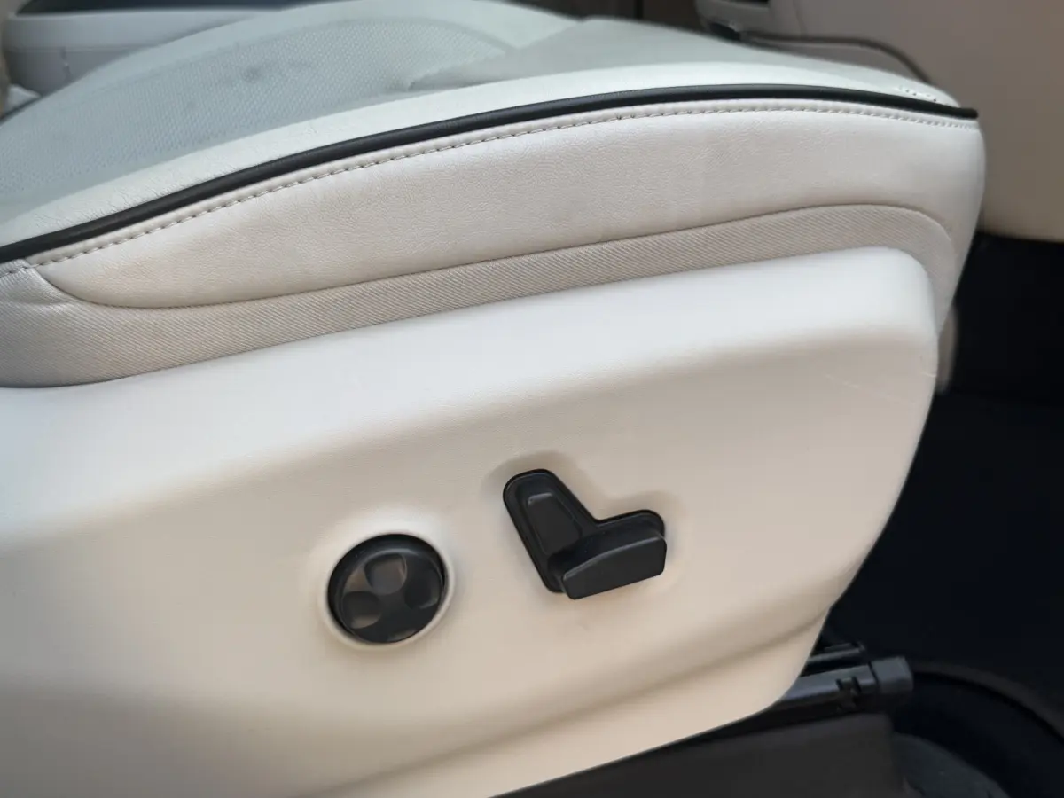 Pacifica 3.6 V6 Hybrid I PHEV I Aut. I 7 Pers. I Pano.dak I Leder I Carplay