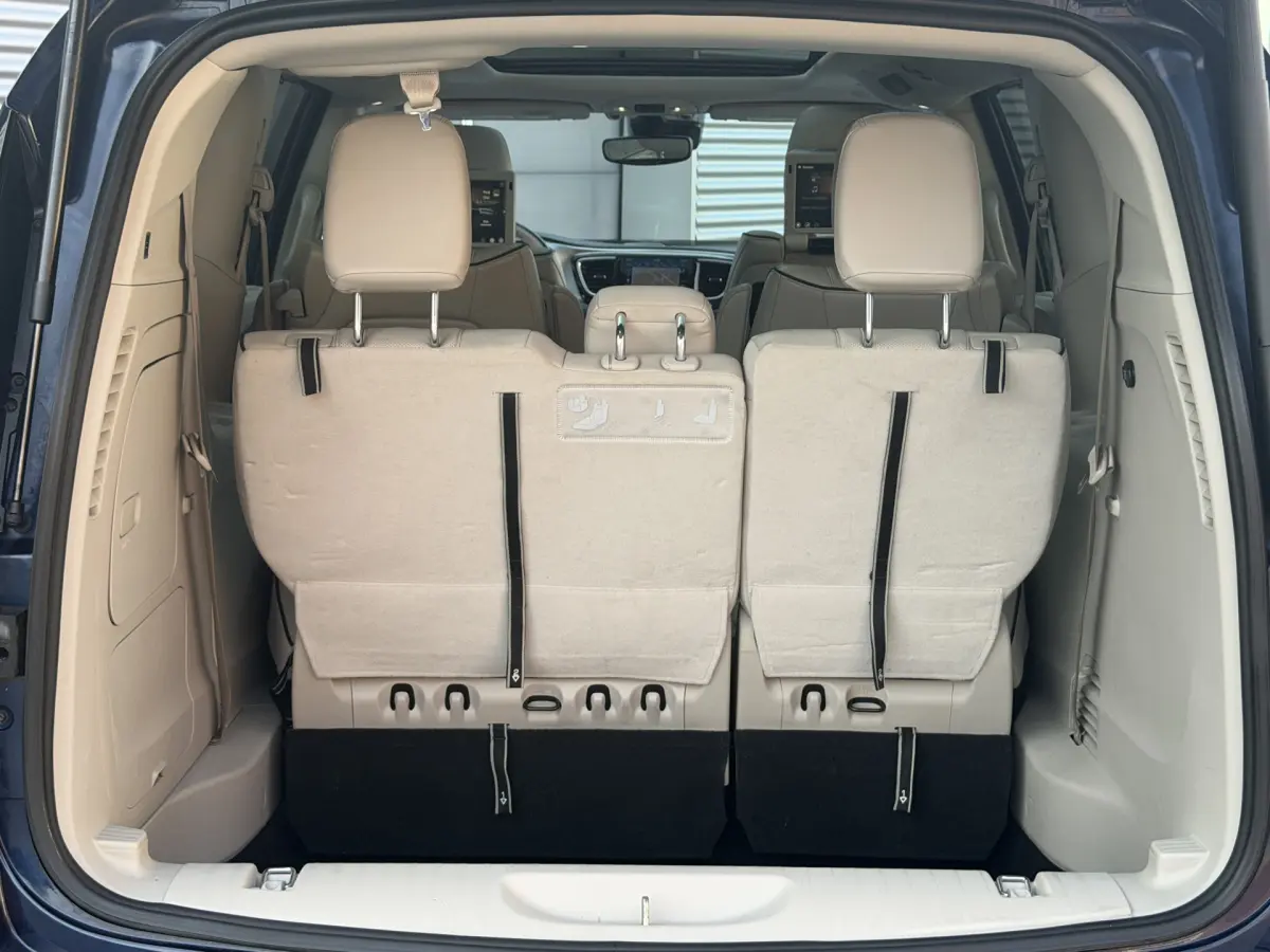 Pacifica 3.6 V6 Hybrid I PHEV I Aut. I 7 Pers. I Pano.dak I Leder I Carplay