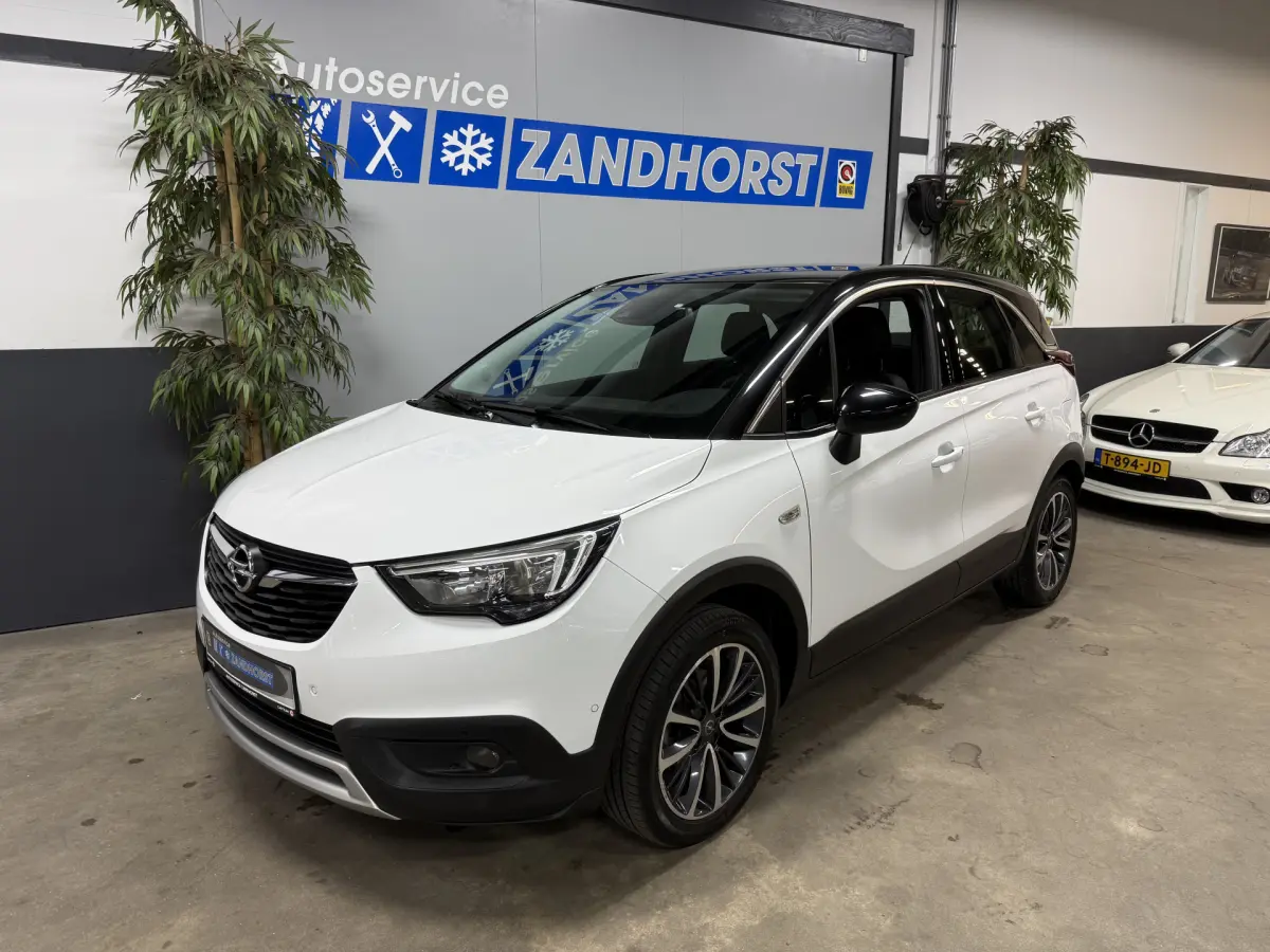 Crossland X 1.2 Turbo Online Edition // Autom. // Carplay // stoelverw.