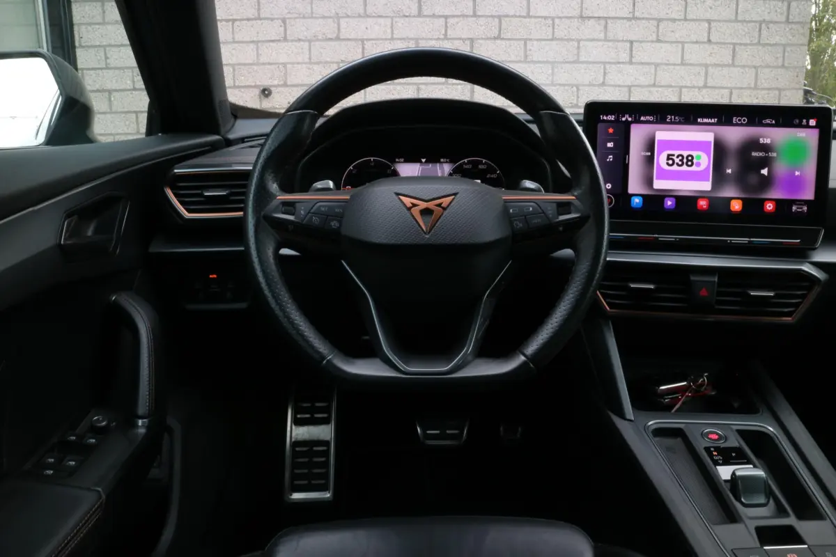 Formentor 1.4 e-Hybrid VZ Performance | PHEV | Trekhaak | Camera |