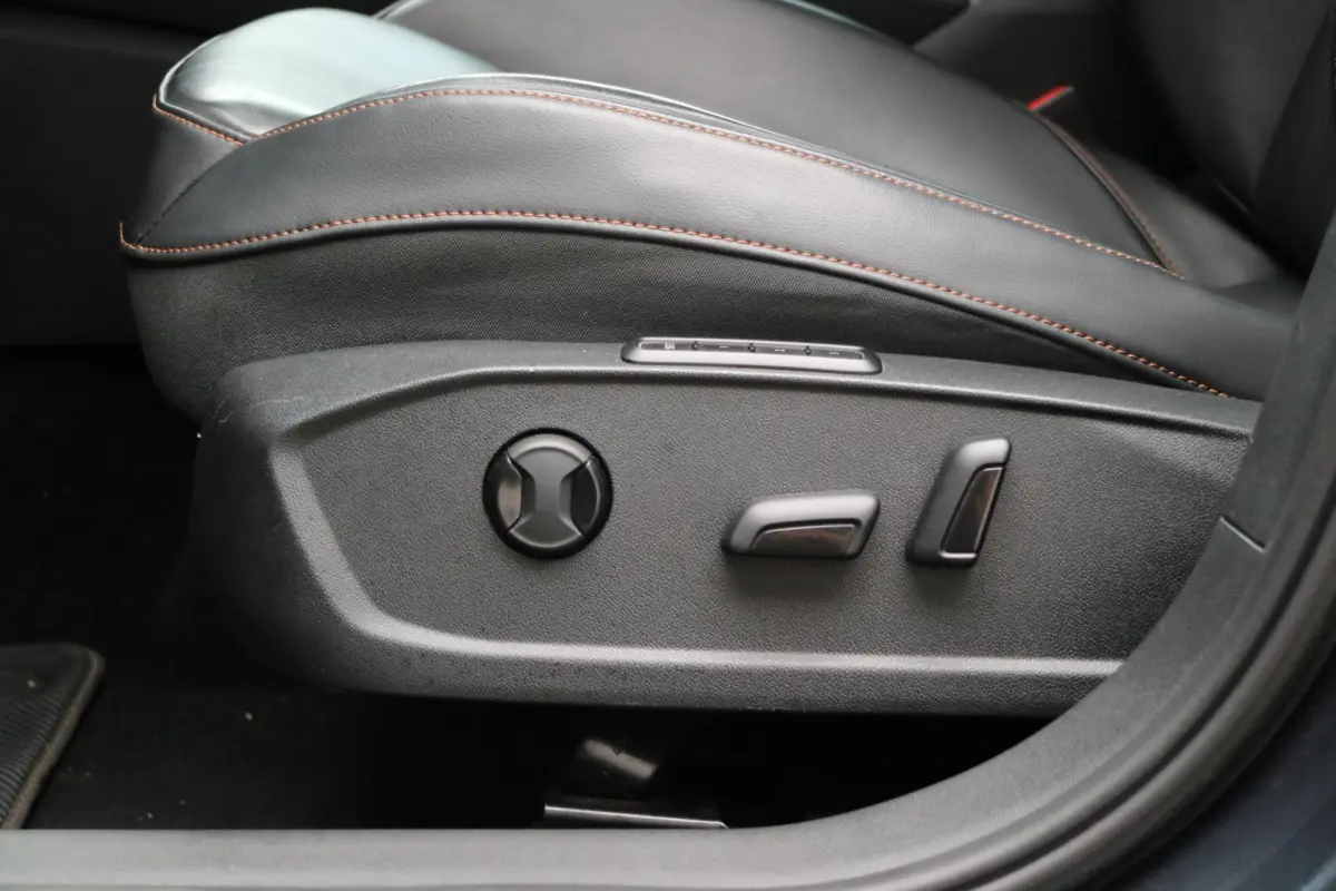 Formentor 1.4 e-Hybrid VZ Performance | PHEV | Trekhaak | Camera |