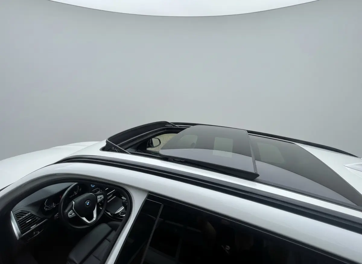 iX3 High Executive 80 kWh PANORAMA DAK, FULL OPTIOS, DEALER ONDERHOUDEN