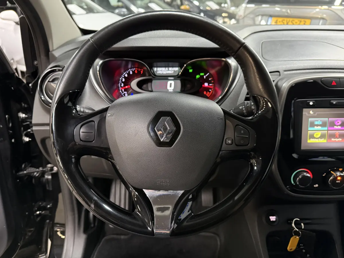 Captur 0.9 TCe Limited // Airco // Navi // lm velgen