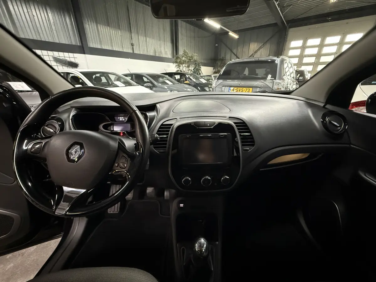 Captur 0.9 TCe Limited // Airco // Navi // lm velgen
