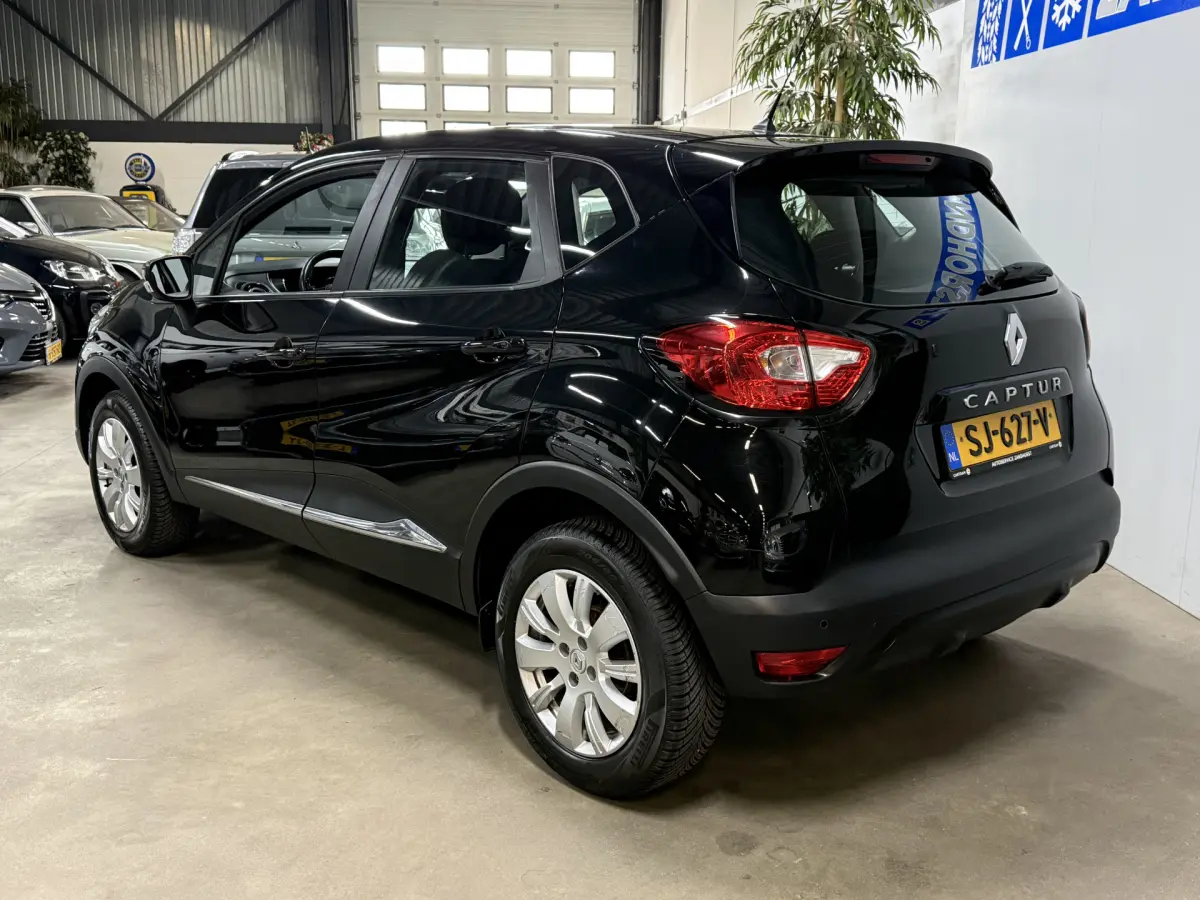 Captur 0.9 TCe Limited // Airco // Navi // lm velgen
