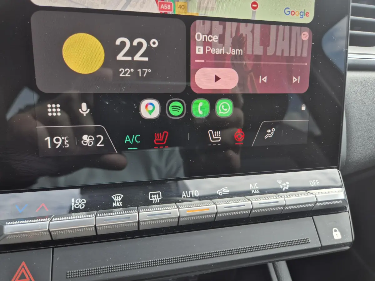 Captur 1.3 mild hybrid 160 EDC AUTOMAAT techno Camera, Adaptive Cruise Control, Stoel/Stuur verw., Apple/An
