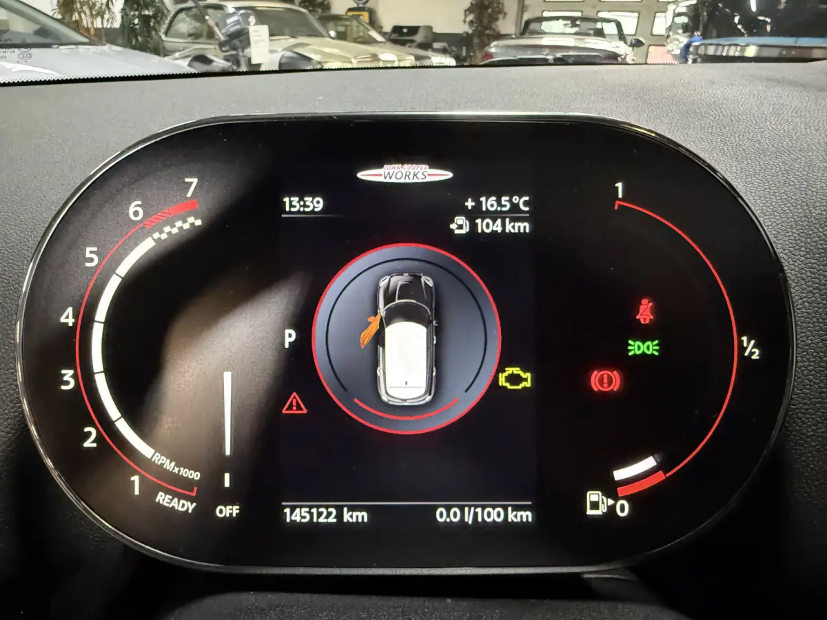 Countryman 1.5 Cooper Business Edition // JCW // panodak // Harman Kardon