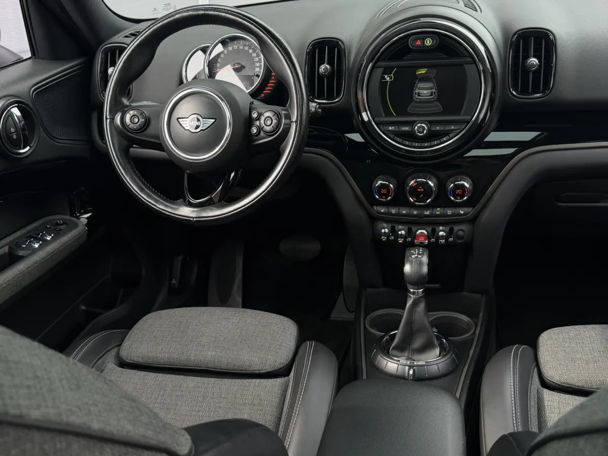 Countryman 1.5 Cooper Chili I Aut. I Pano.dak I Navi