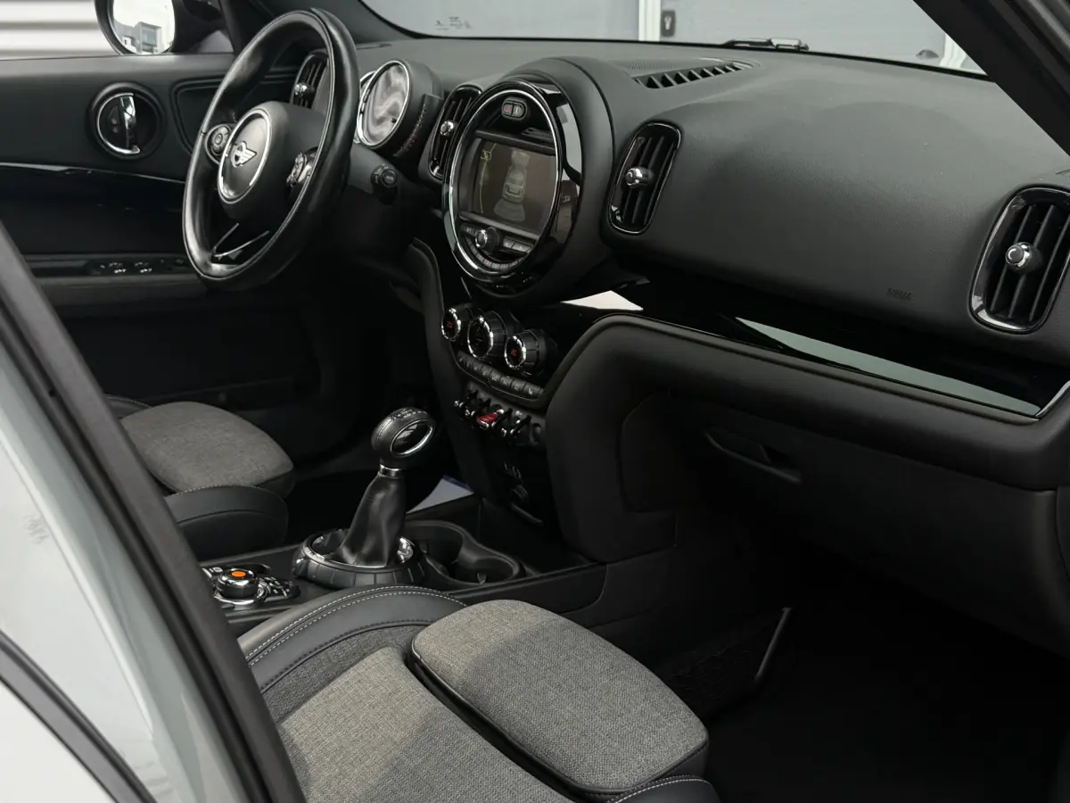 Countryman 1.5 Cooper Chili I Aut. I Pano.dak I Navi