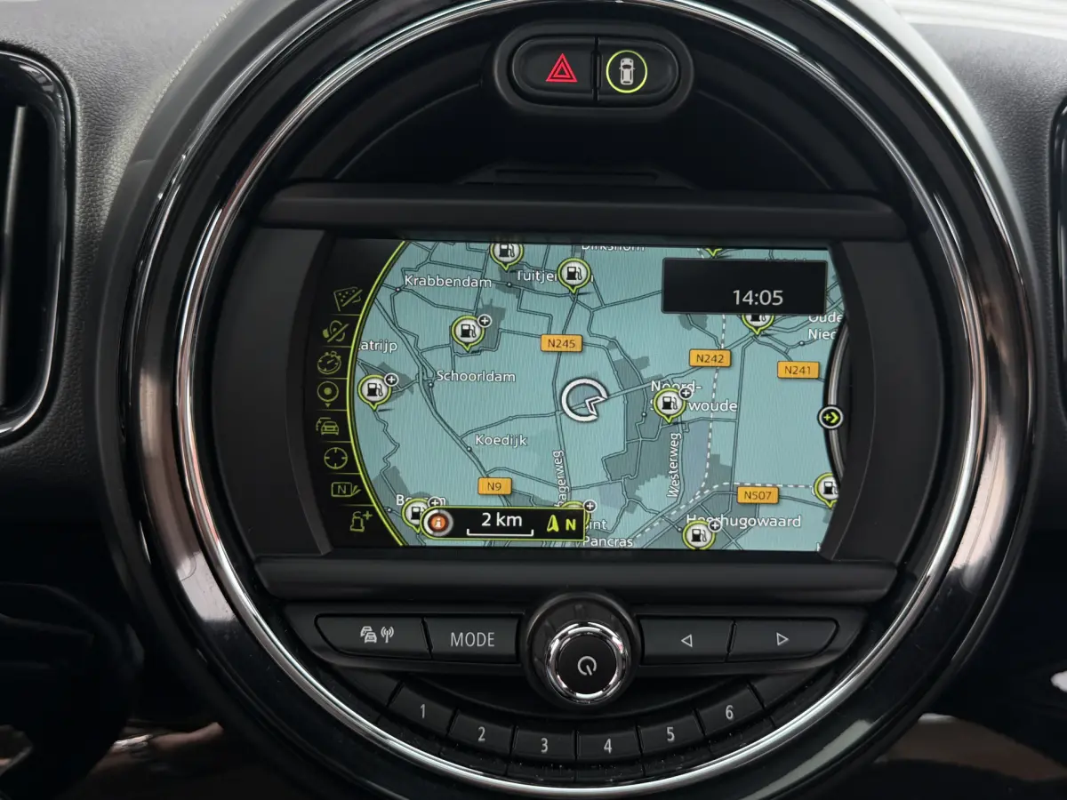 Countryman 1.5 Cooper Chili I Aut. I Pano.dak I Navi