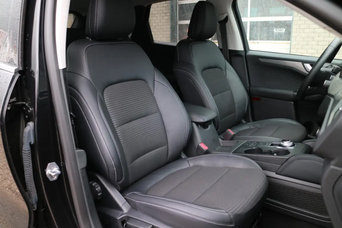 Kuga 2.5 PHEV Titanium X | Camera | Leder | LED |