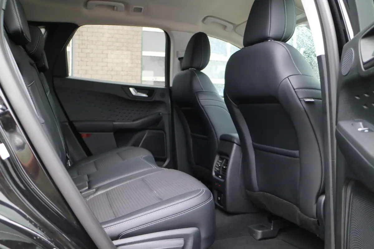 Kuga 2.5 PHEV Titanium X | Camera | Leder | LED |