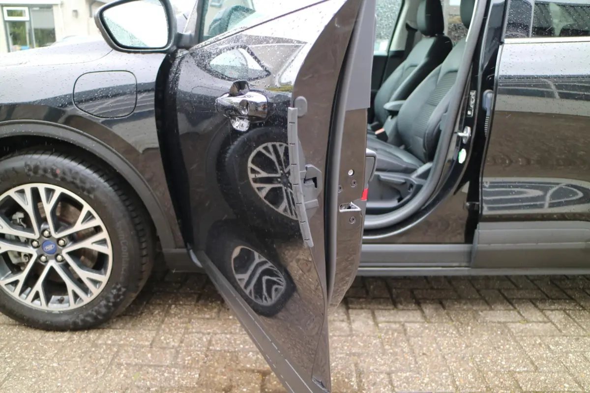 Kuga 2.5 PHEV Titanium X | Camera | Leder | LED |
