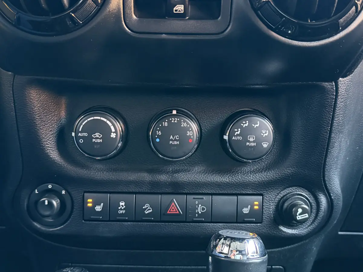 Wrangler 2.8 CRD Night Eagle I Aut. I Hardtop I 4wd I Grijs Kenteken