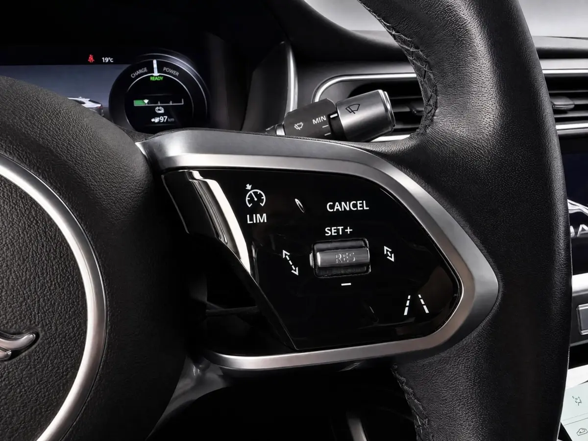 I-PACE EV400 HSE 90 kWh