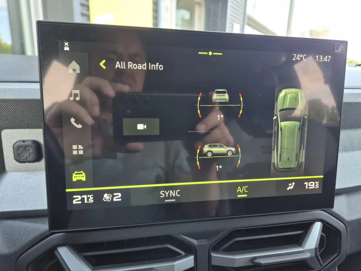 Bigster 1.8 Hybrid 155 Journey Adaptive Cruise, 360° Camera, Elektr. Achterklep, Dode hoekbewaking, Navigati