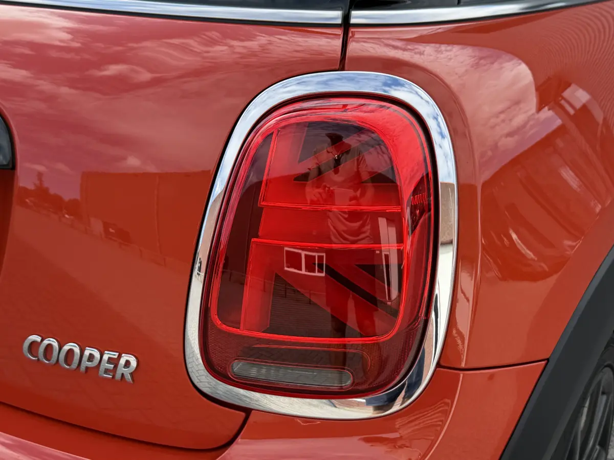 3-Deurs 1.5 Cooper Chili I Pano.dak I Carplay I Leder I Camera I Harman Kardon