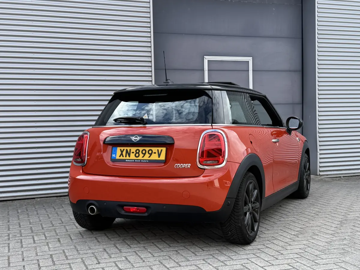 3-Deurs 1.5 Cooper Chili I Pano.dak I Carplay I Leder I Camera I Harman Kardon