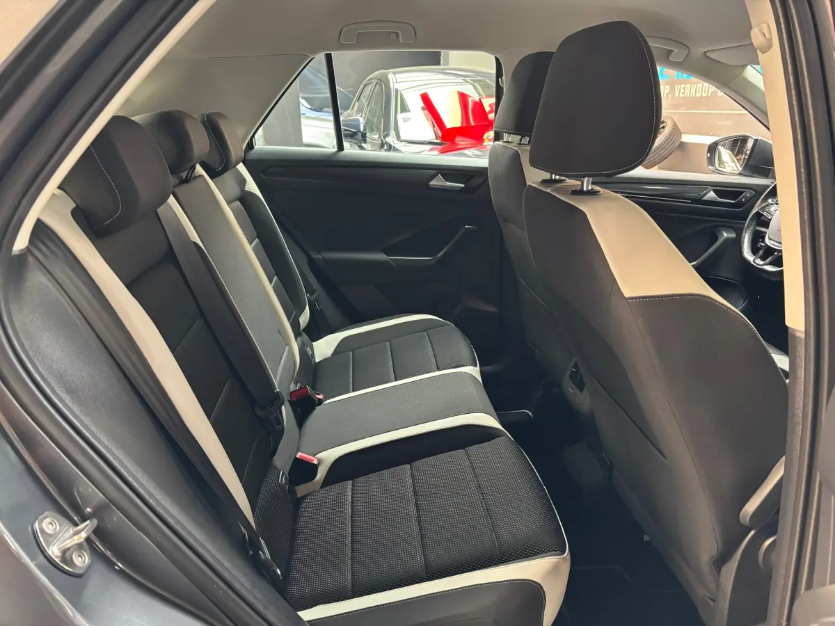 T-Roc 1.5 TSI Sport / Camera / Trekhaak