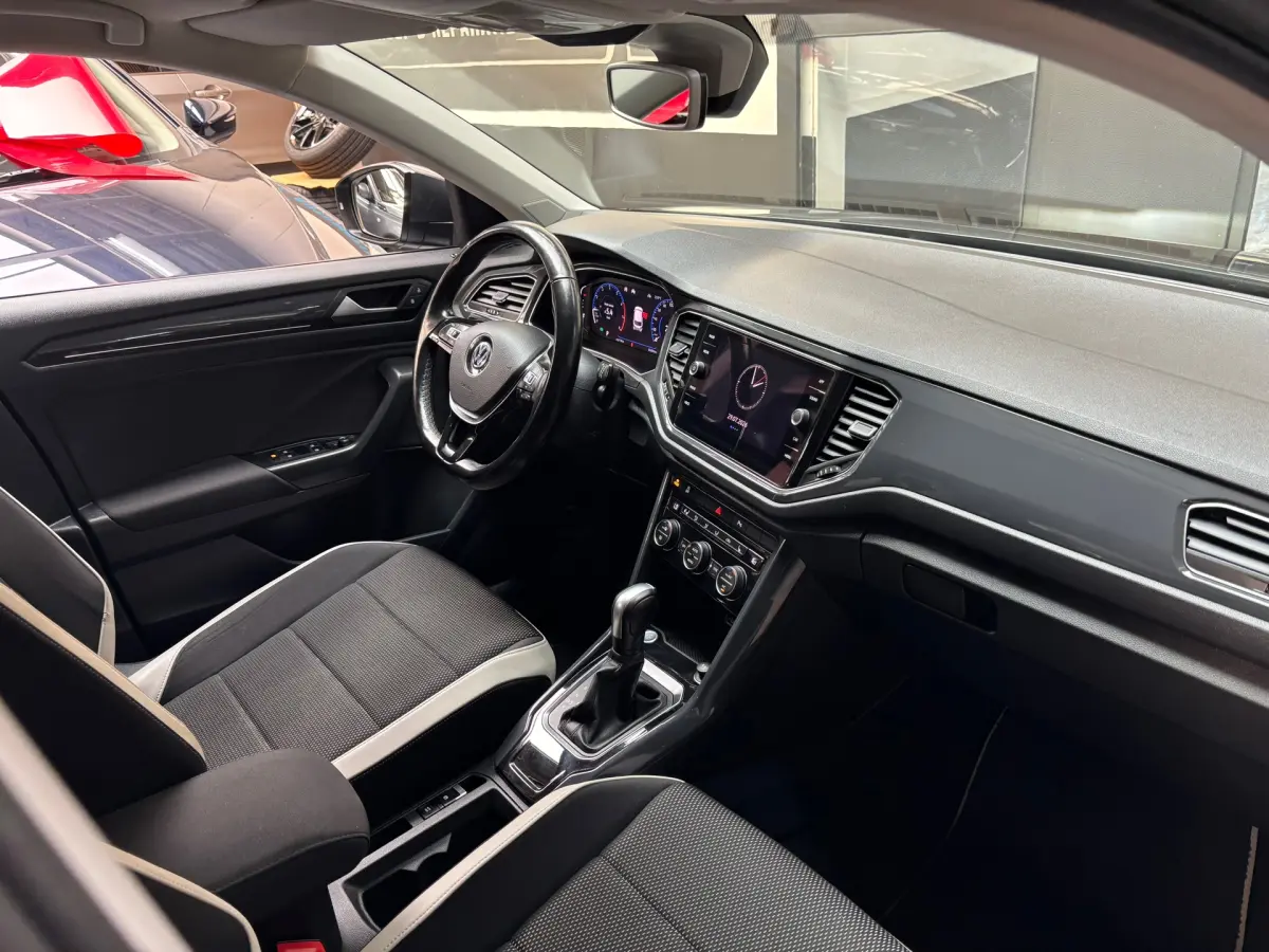 T-Roc 1.5 TSI Sport / Camera / Trekhaak