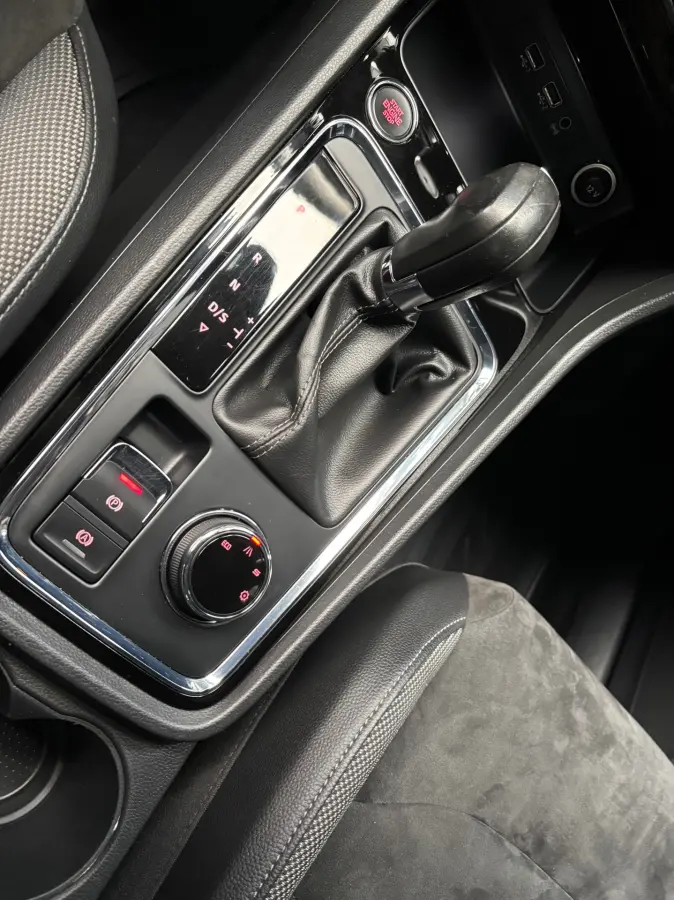 Ateca 1.5 TSI Xcellence / Carplay / Pano / Trekhaak