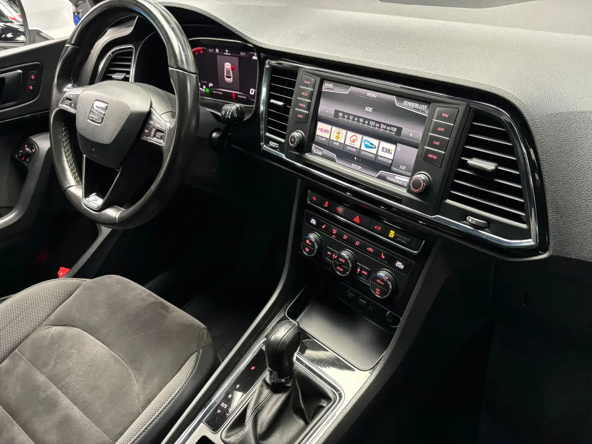 Ateca 1.5 TSI Xcellence / Carplay / Pano / Trekhaak