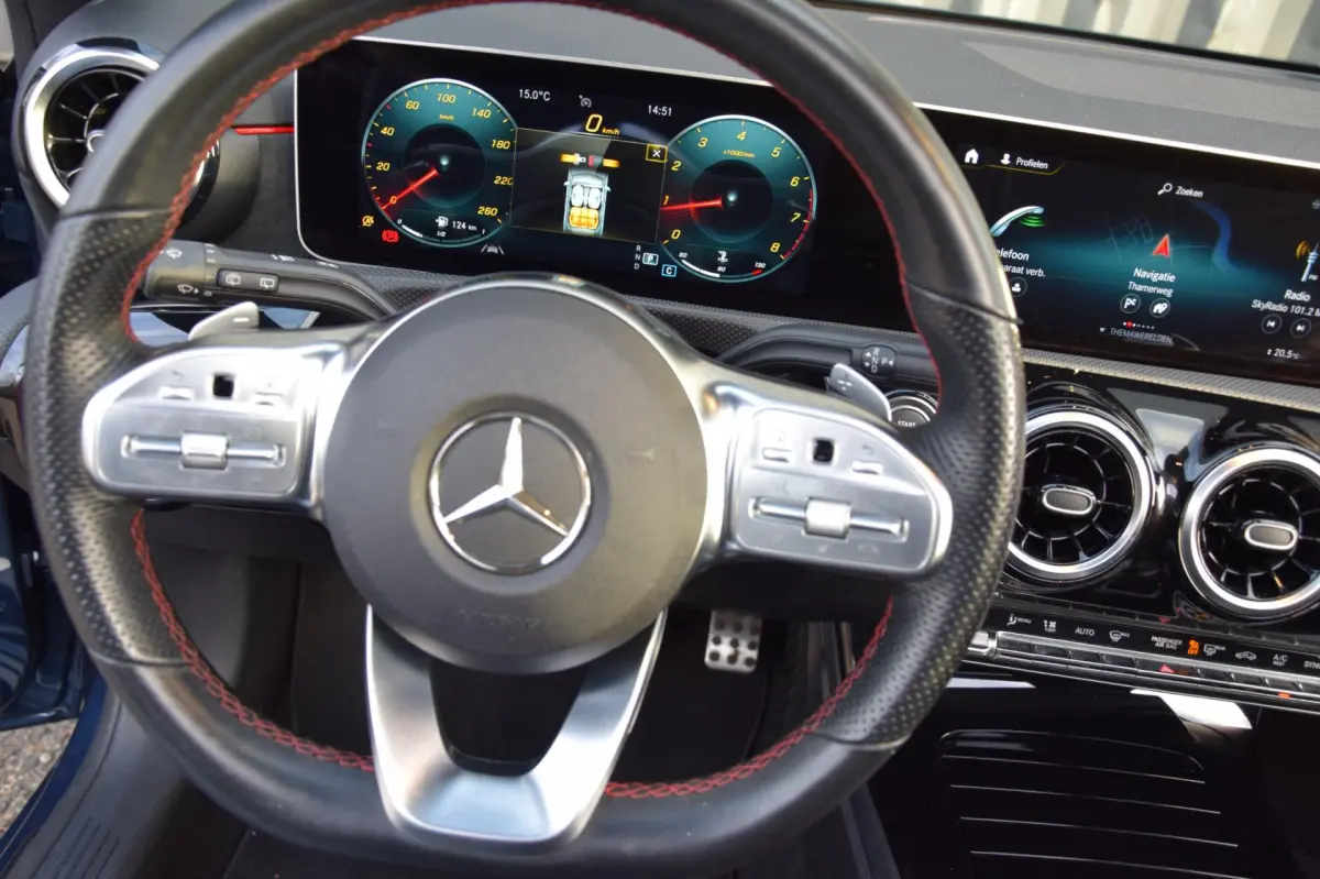 A-Klasse 180 Business Solution AMG, Panorama dak, Allseason Banden