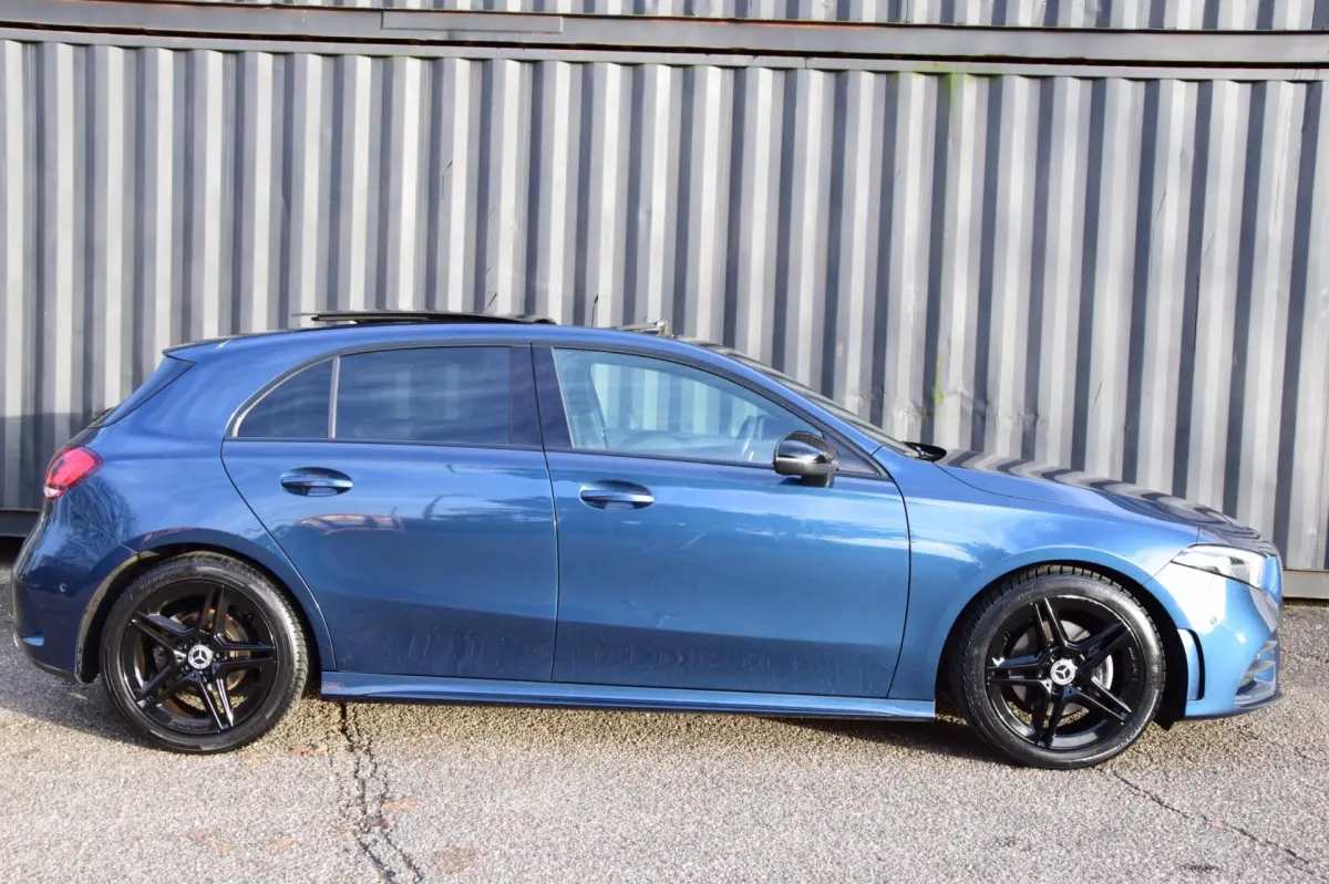 A-Klasse 180 Business Solution AMG, Panorama dak, Allseason Banden