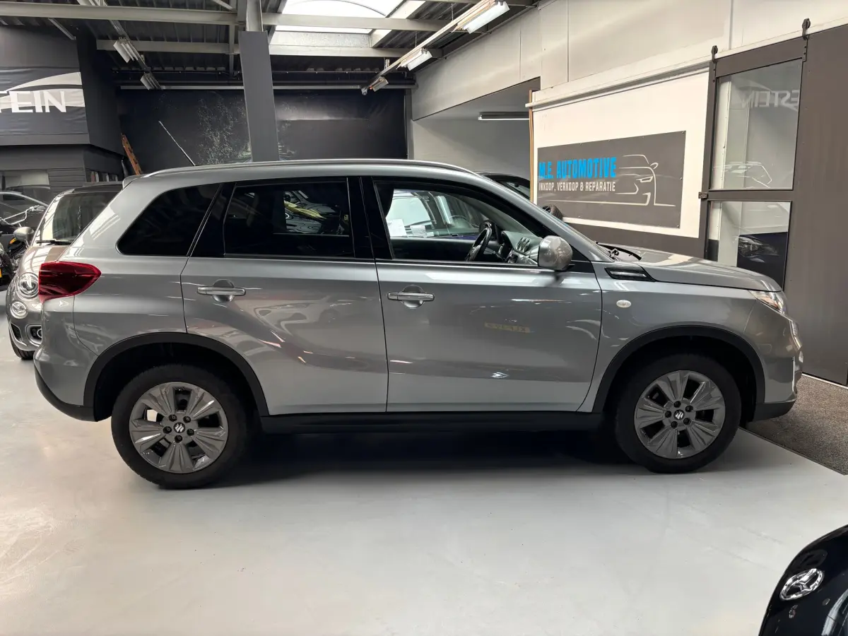 Vitara 1.4 Boosterjet Comfort Smart Hybrid /Camera / Navi