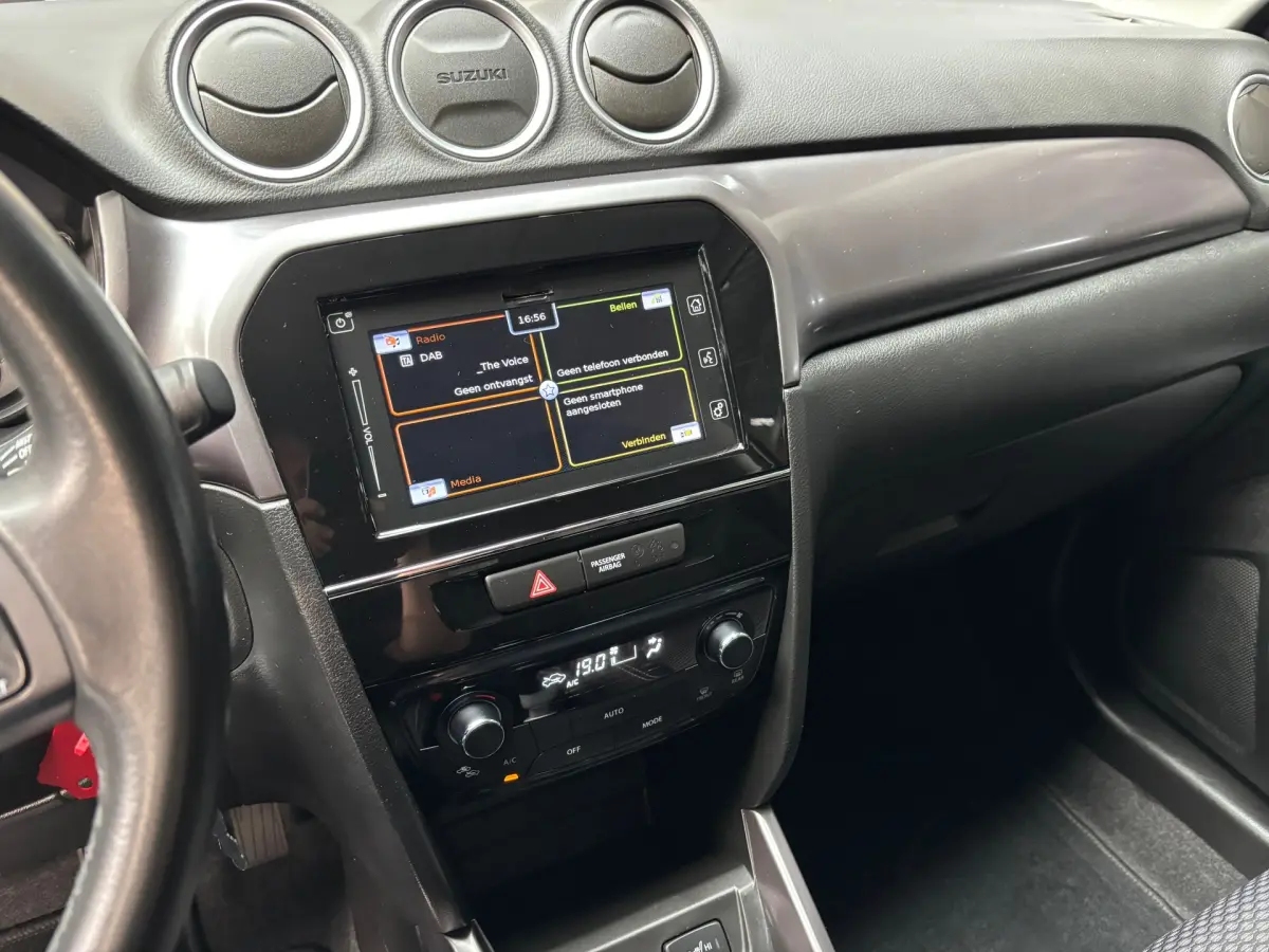 Vitara 1.4 Boosterjet Comfort Smart Hybrid /Camera / Navi