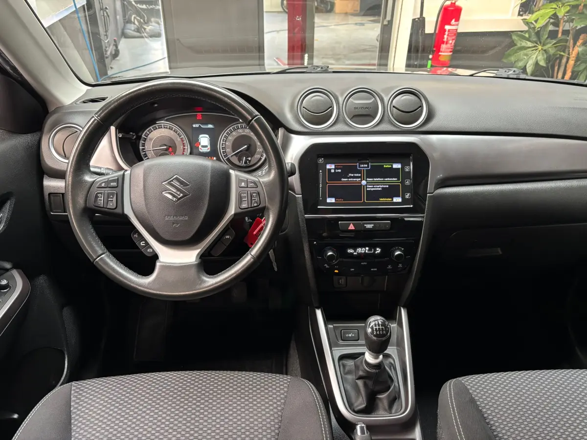 Vitara 1.4 Boosterjet Comfort Smart Hybrid /Camera / Navi