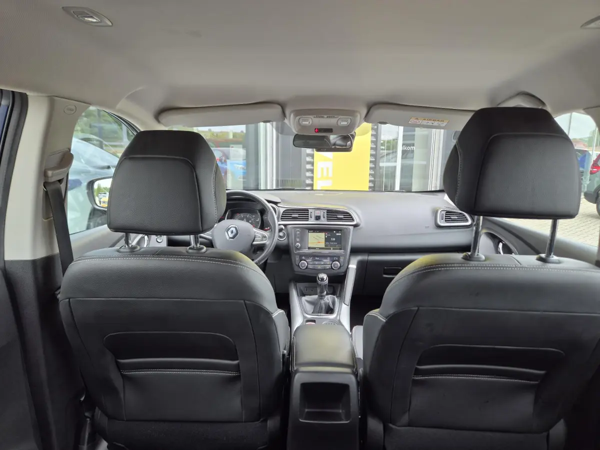 Kadjar TCe 130 Bose Camera + P-sensoren, Dode hoek bewaking, BOSE Audio, Navigatie