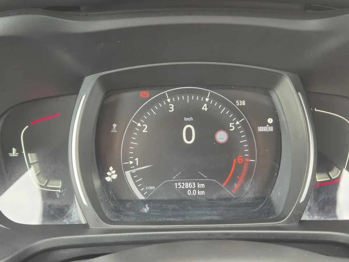 Kadjar TCe 130 Bose Camera + P-sensoren, Dode hoek bewaking, BOSE Audio, Navigatie