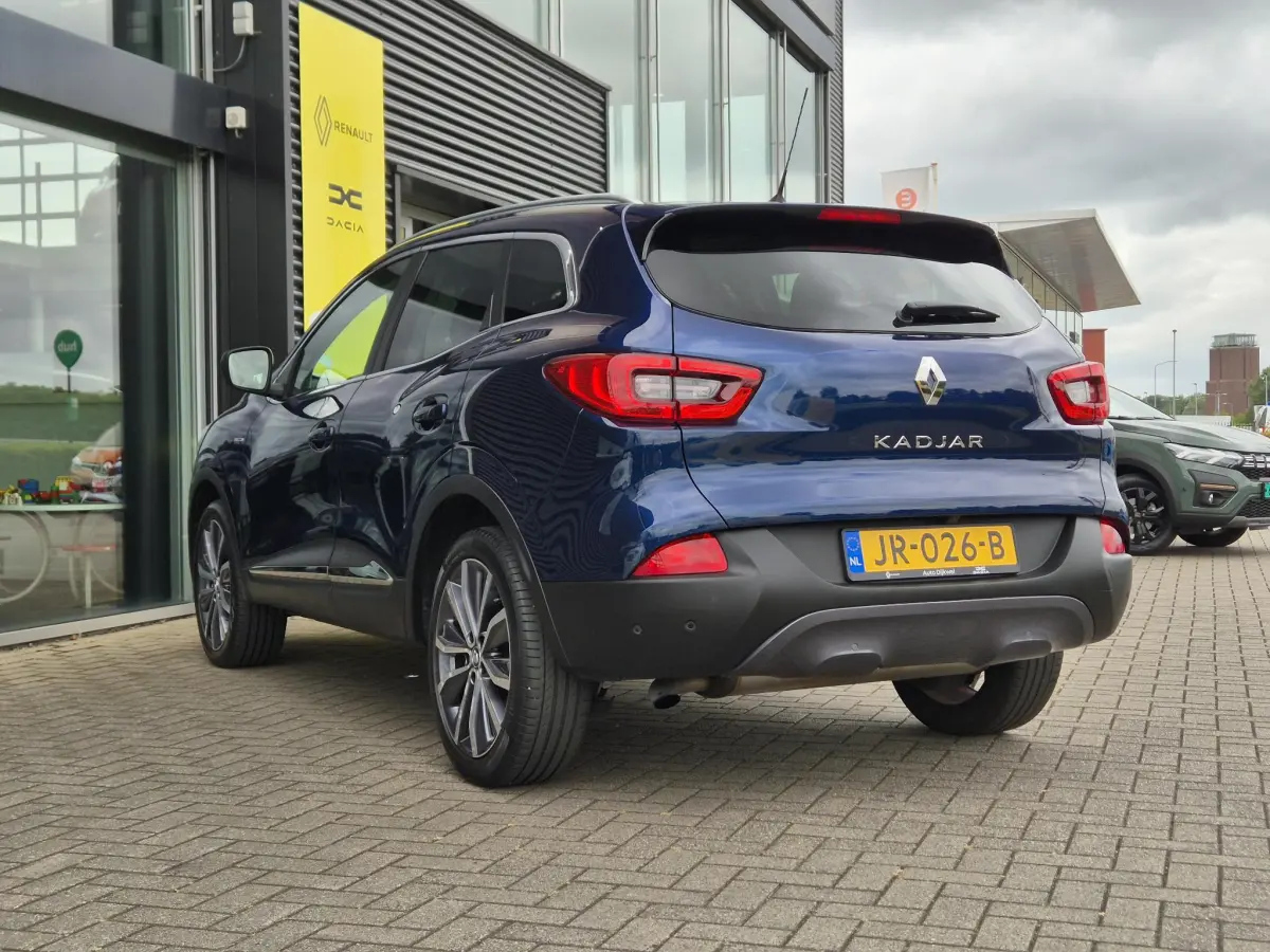 Kadjar TCe 130 Bose Camera + P-sensoren, Dode hoek bewaking, BOSE Audio, Navigatie