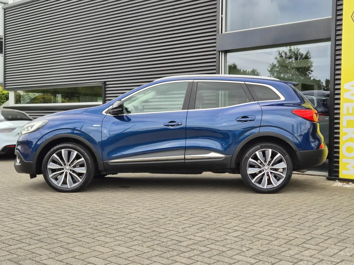 Kadjar TCe 130 Bose Camera + P-sensoren, Dode hoek bewaking, BOSE Audio, Navigatie