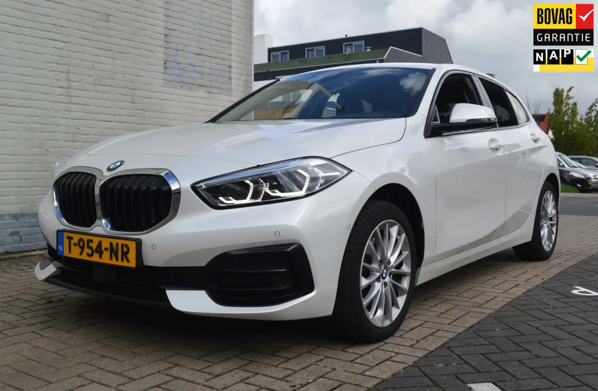 1 Serie 118i Automaat / BOVAG RIJKLAARPRIJS