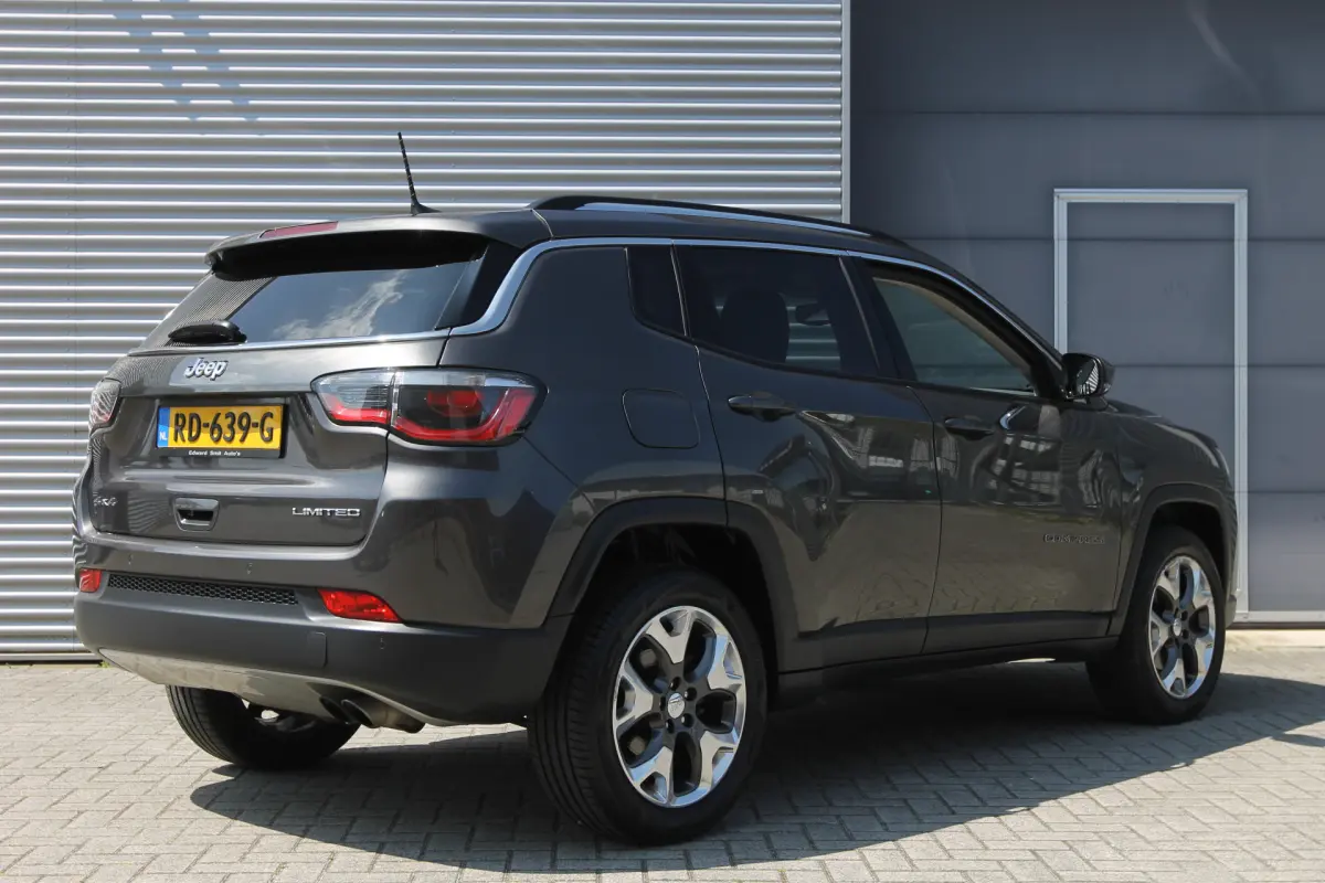Compass 1.4 MultiAir Limited 4x4 I Automaat I Navi I 1/2 Leder