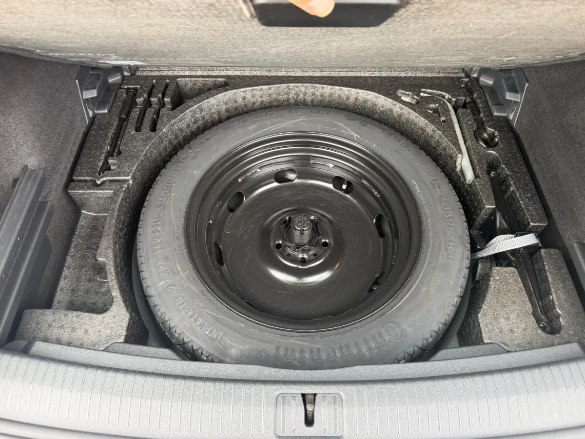 Tiguan 1.4 TSI R LINE BOVAG GARANTIE CARPLAY/PANO/NAVI