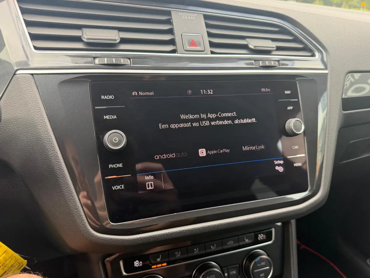 Tiguan 1.4 TSI R LINE BOVAG GARANTIE CARPLAY/PANO/NAVI