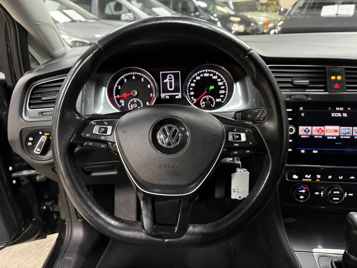 Golf 1.5 TSI Highline // Autom. // Camera // Trekhaak
