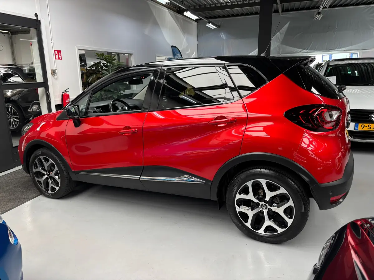 Captur 1.2 TCe Intens / Camera / Navigatie
