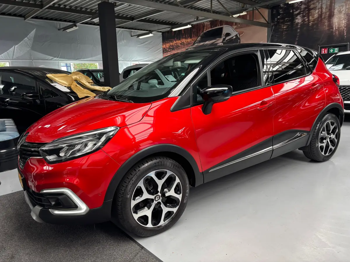 Captur 1.2 TCe Intens / Camera / Navigatie