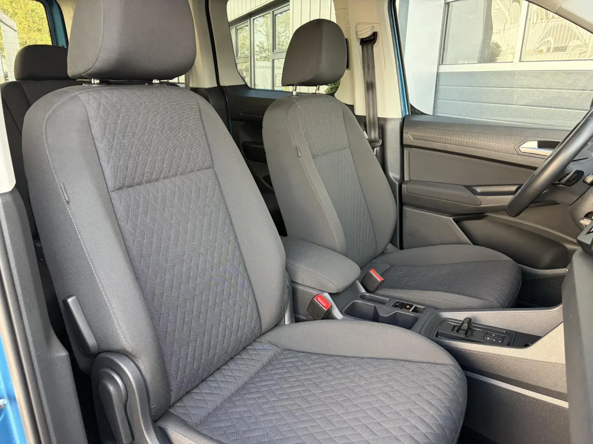 Caddy 1.5 TSI 5p | Stoelverwarming | Parkeer sensoren | Rolstoel takel |
