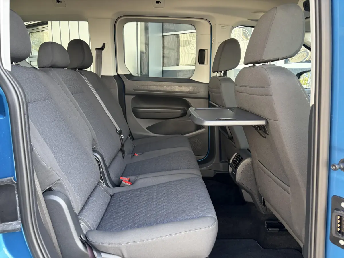 Caddy 1.5 TSI 5p | Stoelverwarming | Parkeer sensoren | Rolstoel takel |