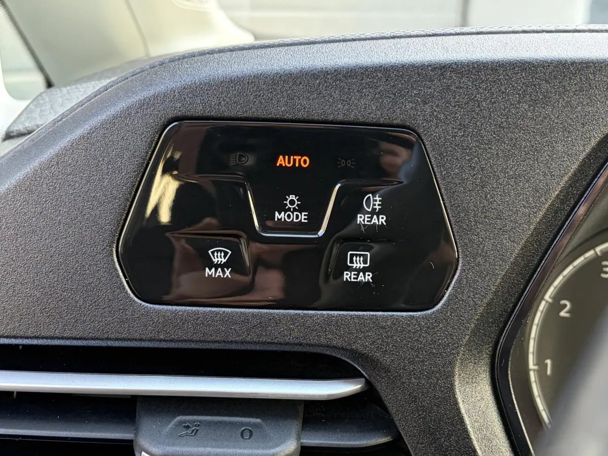 Caddy 1.5 TSI 5p | Stoelverwarming | Parkeer sensoren | Rolstoel takel |