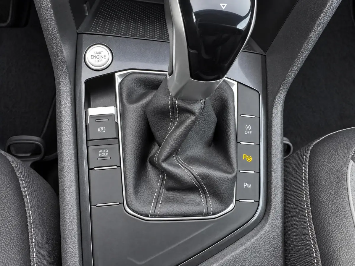 Tiguan 1.5 TSI 2X R-Line BOVAG GARANTIE CARPLAY/ACC/NAVI