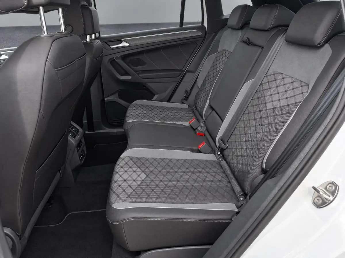 Tiguan 1.4 TSI eHybrid R-Line BAVAG GARANTIE ACC/TREKHAAK