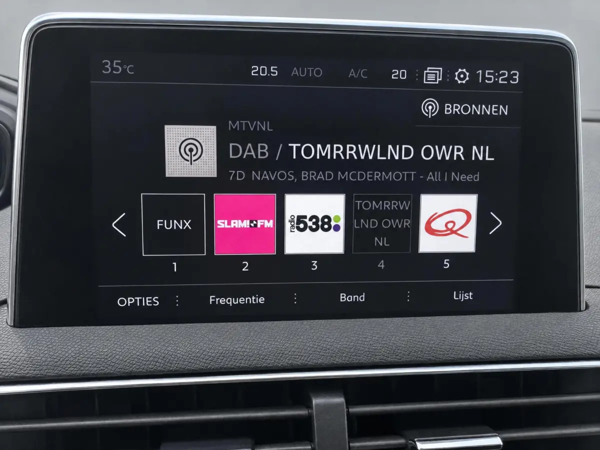 3008 1.2 PureTech GT Line NAVI/CARPLAY/360CAMERA