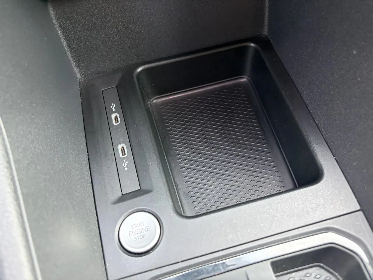 Caddy Cargo Maxi 2.0 TDI Style | Maxton | Stoel verwarming | Camera | Sensoren | CarPlay |