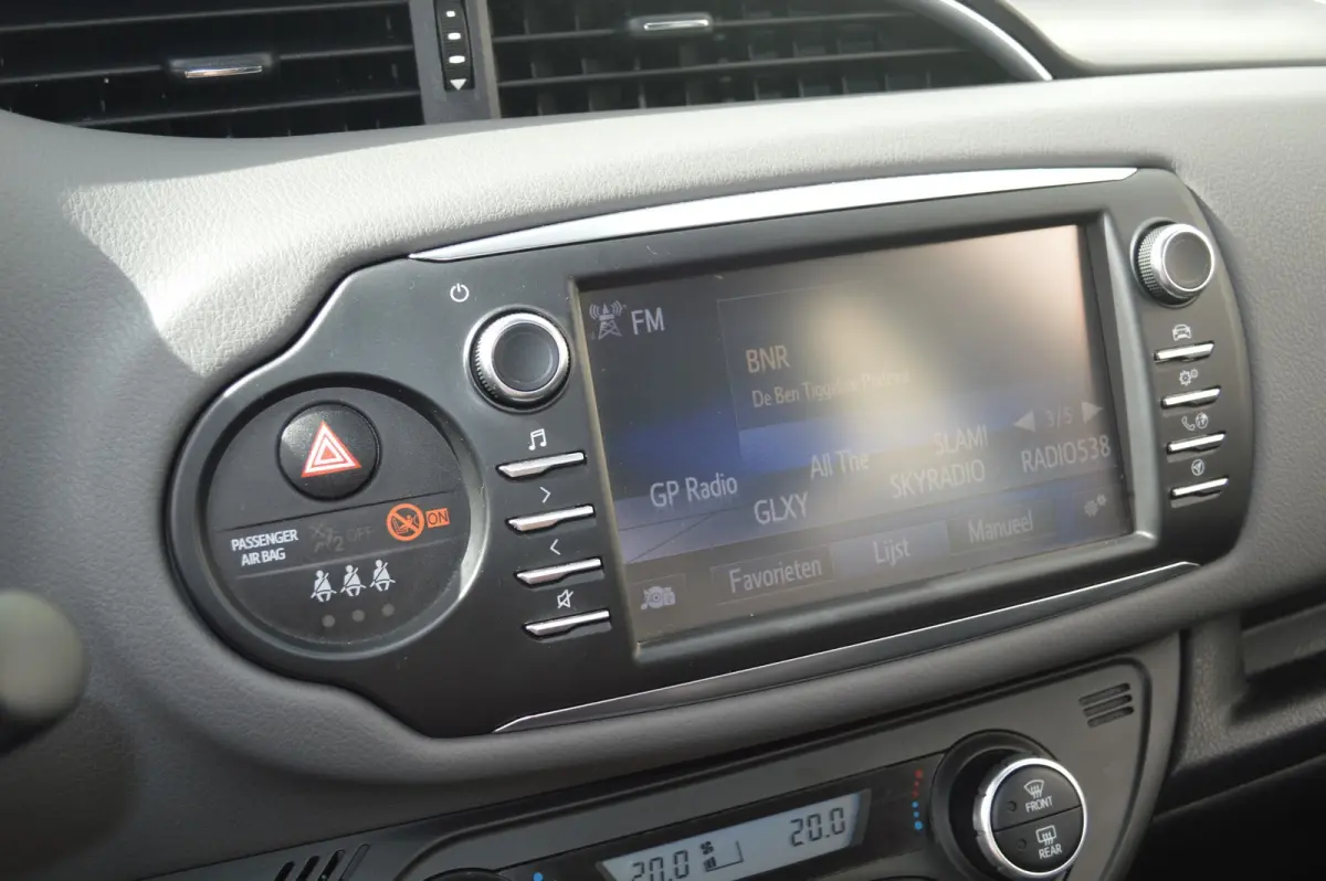 Yaris 1.5 Hybrid Aspiration Automaat / 1e eigenaar / BOVAG RIJKLAARPRIJS